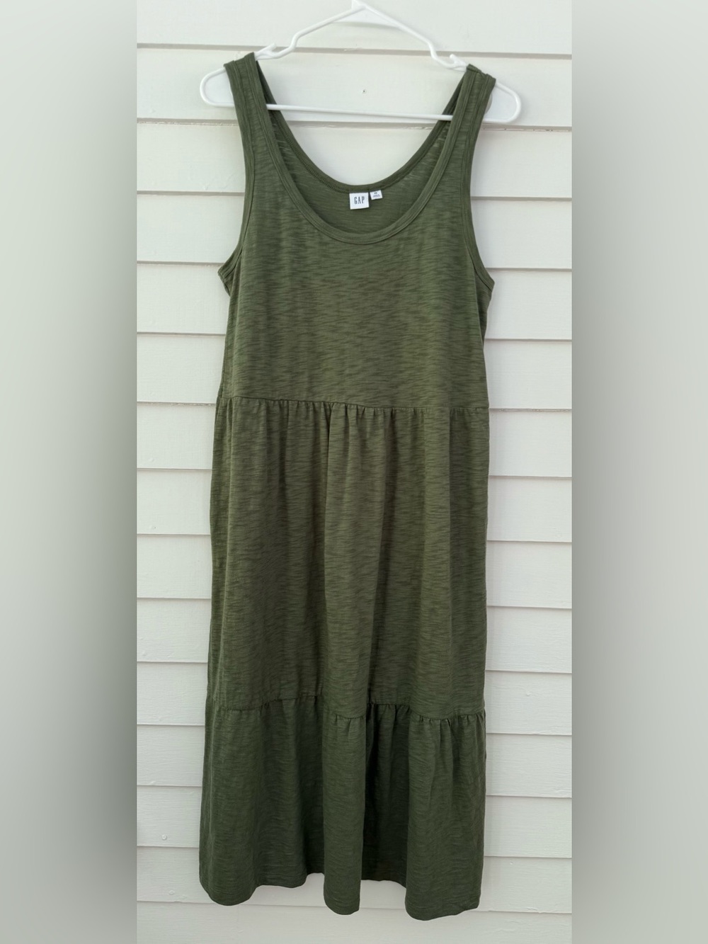 GAP | Olive Green Tiered Midi Dress XS
